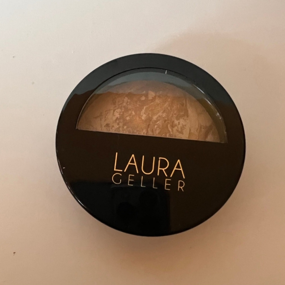 Laura Geller Baked Balance-N-Brighten MEDIUM